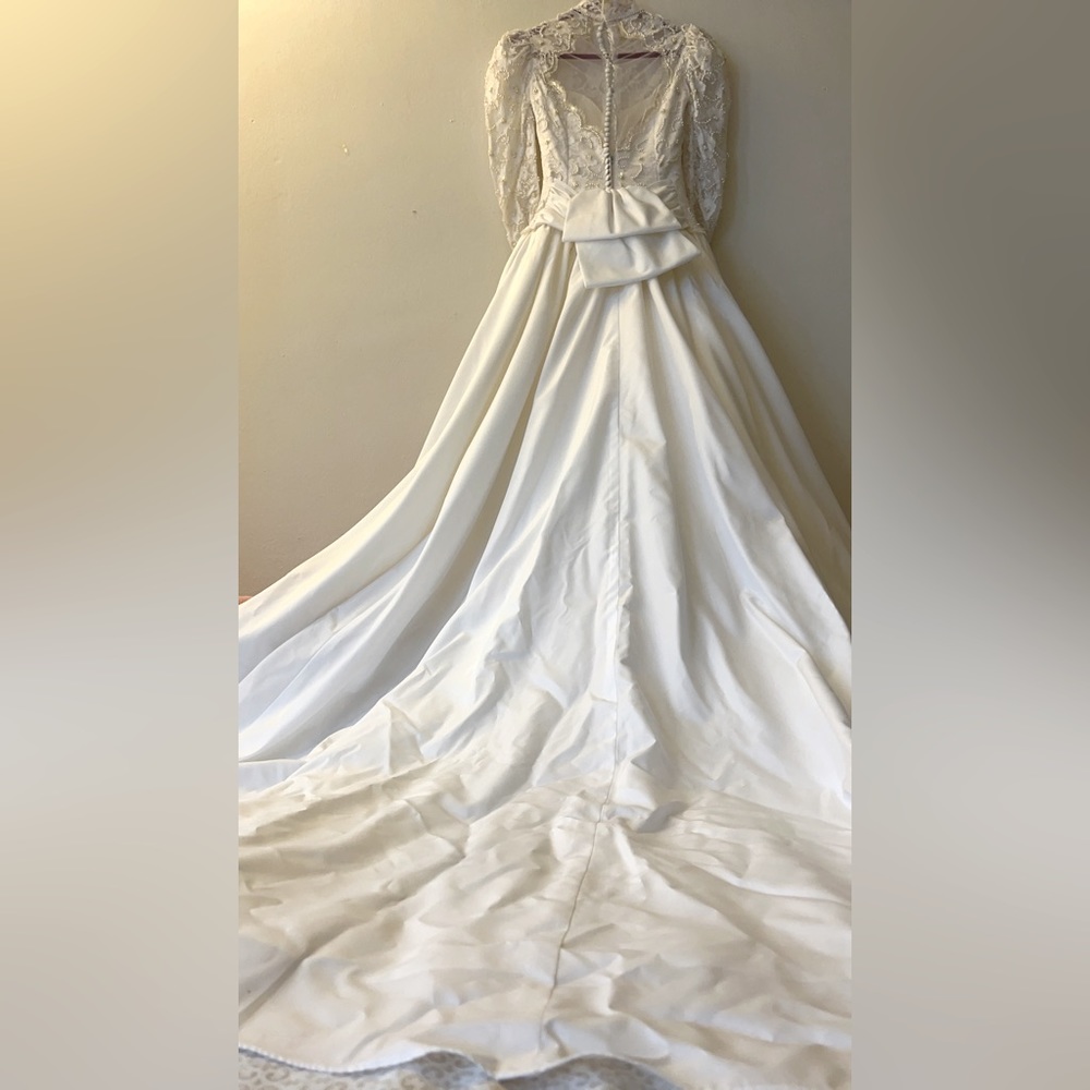 vintage wedding dress-House of Bianchi